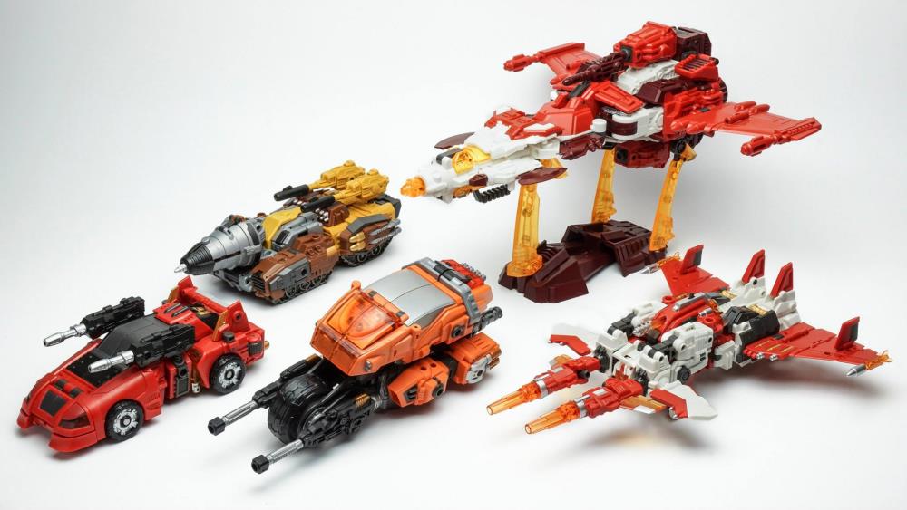 WARBOTRON WB03 ABCDEセット Warbotron WB03 Combiner Box Set Only $149.99 - While They Last